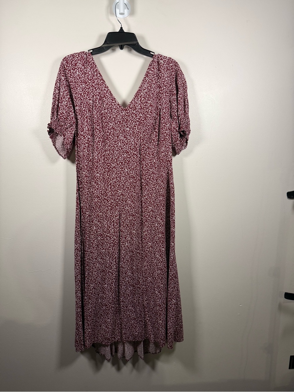 Old Navy Dusty Rose Floral V-Neck Midi Dress